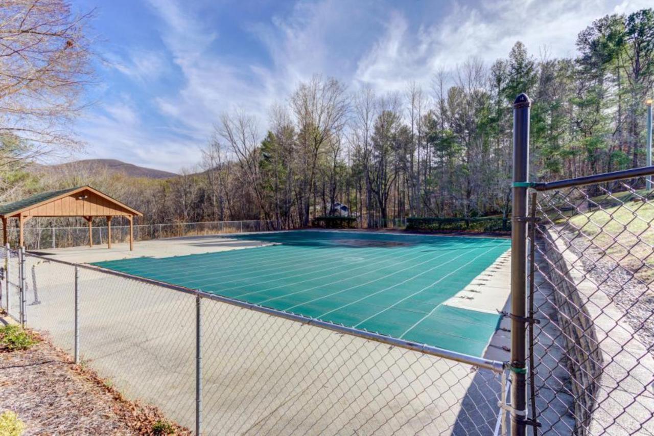 Mountain Oak Manor Villa Ellijay Bagian luar foto