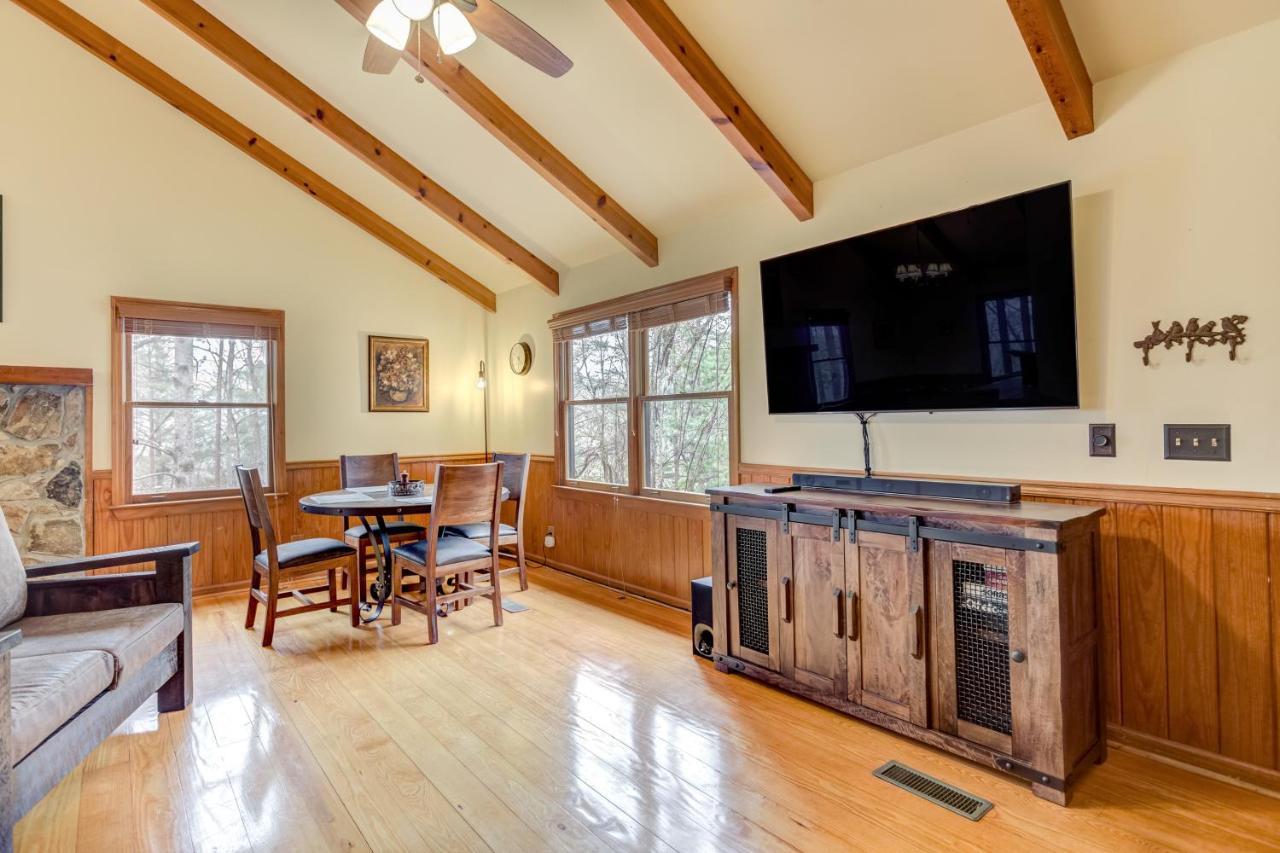 Mountain Oak Manor Villa Ellijay Bagian luar foto